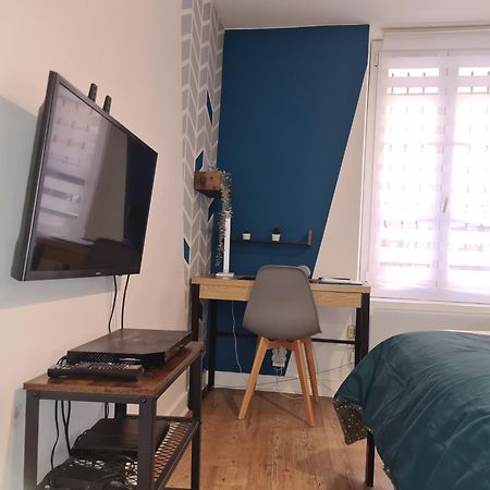 Studio Bon Pasteur Hyper Centre Aix آيكس أومبروفينس المظهر الخارجي الصورة