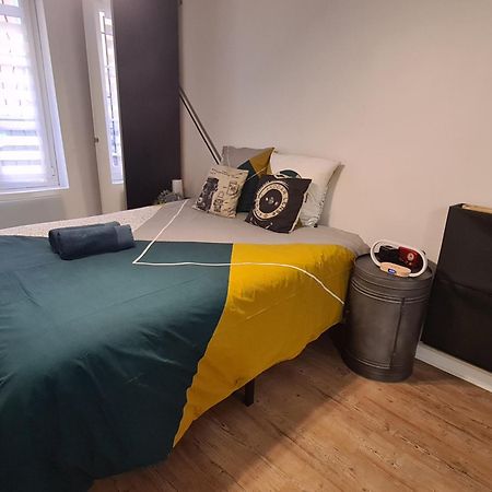Studio Bon Pasteur Hyper Centre Aix آيكس أومبروفينس المظهر الخارجي الصورة